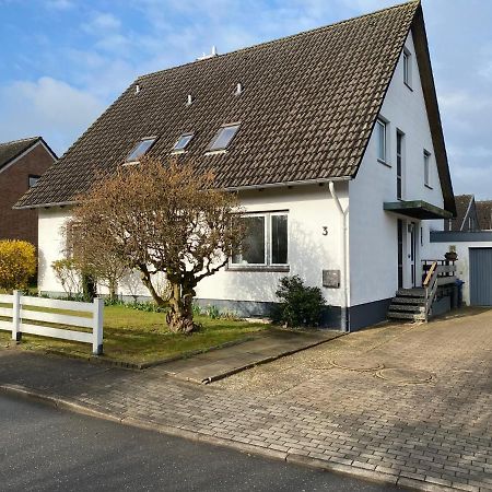 Stoe3 Ferienwohnung Waack Timmendorfer Strand Buitenkant foto