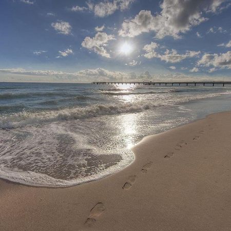 Stoe3 Ferienwohnung Waack Timmendorfer Strand Buitenkant foto